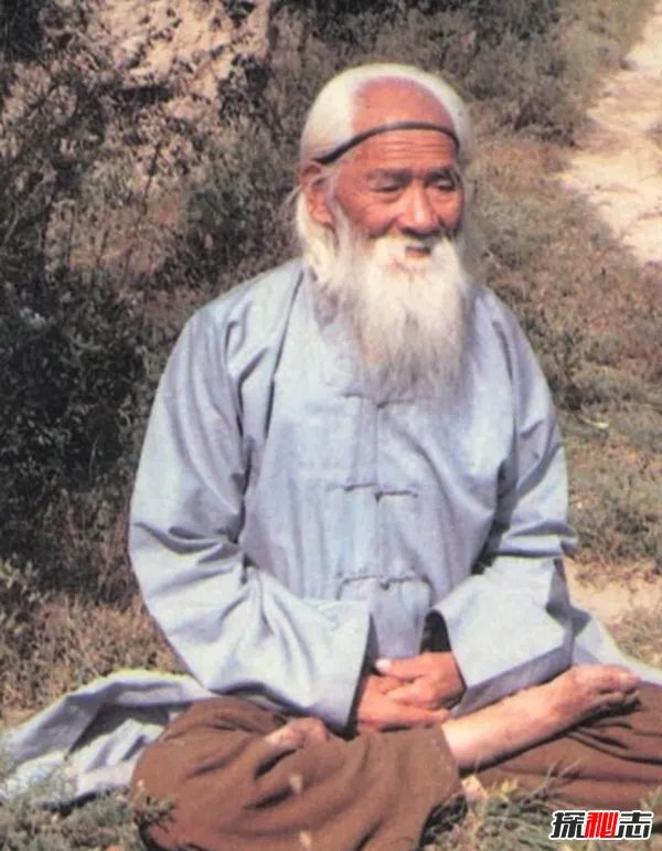 河南160岁老道人真身不腐之谜,参禅打坐时悄然仙逝
