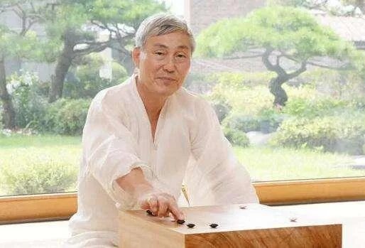 围棋目前谁厉害？