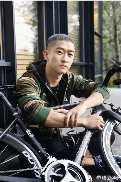 曹云金为什么感觉那么有钱?