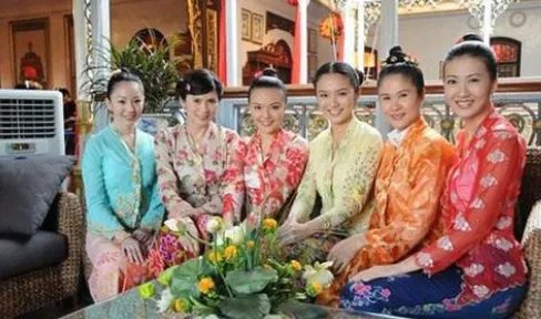 小娘惹是什么意思？