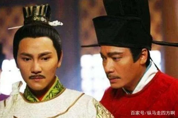 秦桧后人要求撤掉雕像：我祖先都跪了500年了，也该跪够了吧？