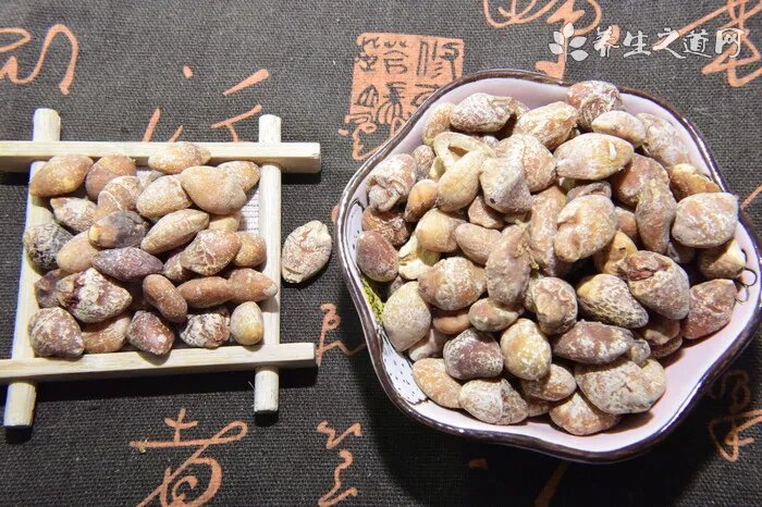 美甲光疗机作用 轻松定型打造漂亮美甲！