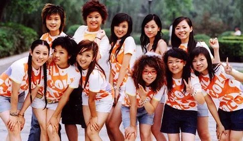 04年的超级女声前三名是谁？05呢？06呢？