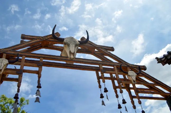 彝族年是几月几日 彝族年的风俗有哪些