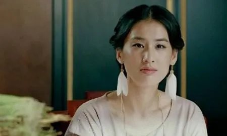 黄圣依二胎产子是怎么回事？