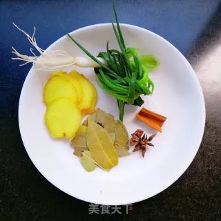 泡椒凤爪