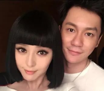 李晨向范冰冰求婚成功，你怎么看？