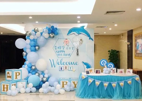 郑恺与苗苗为女儿举办百日宴的照片曝光，明星都是如何为孩子举办生日宴的？