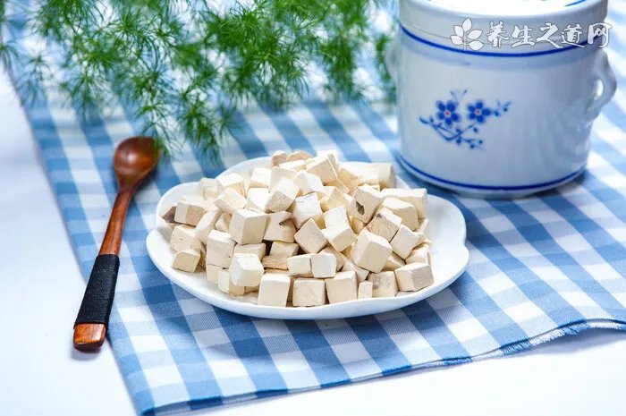 吃什么预防胃癌呢？