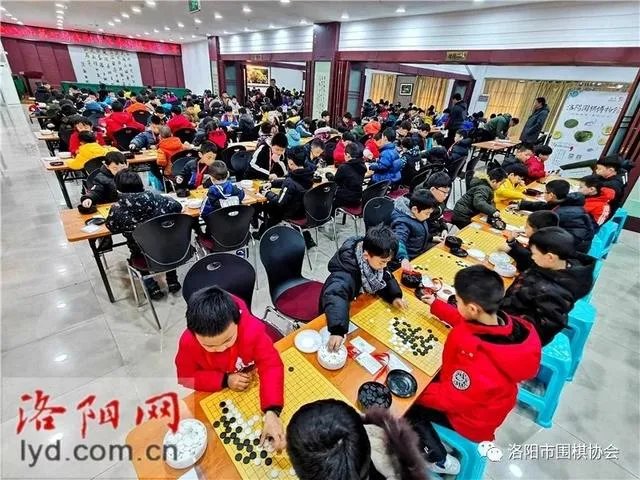 围棋目前谁厉害？