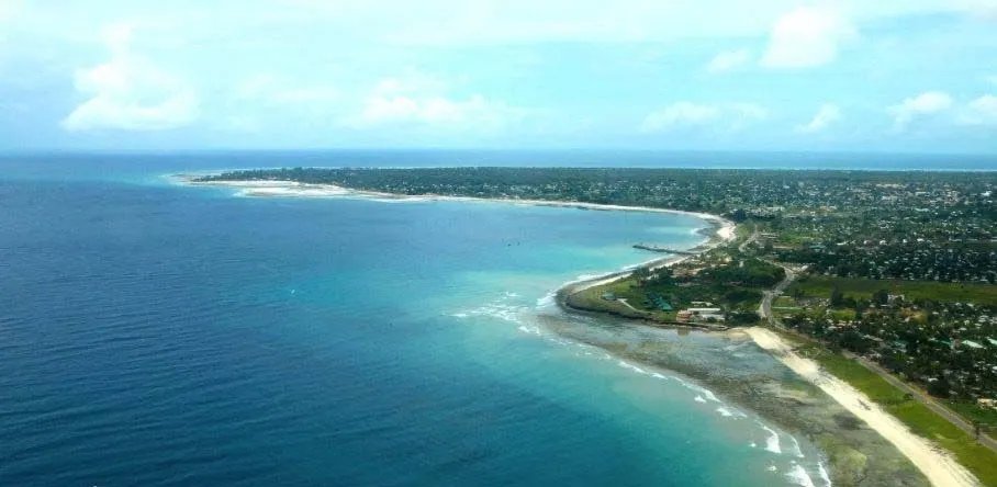 莫桑比克汽车失控撞向人群伤亡情况如何？