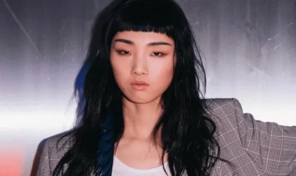 yamy更换微博头像,换成了玲花,这是在暗示什么吗?