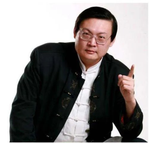 如何评价老梁对王宝强事件的分析？