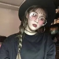 DOTA2为什么我加不了好友,就是点击添加好友,对方没有收到加好友的消息,怎么办