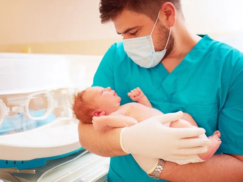 脐带根部有白色脐根怎么回事