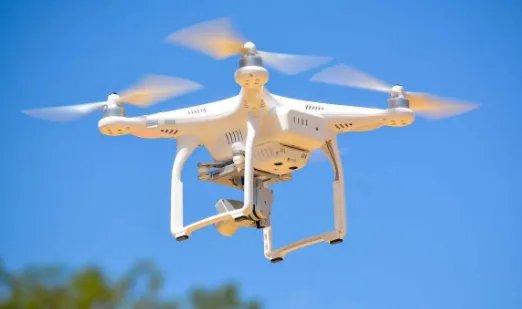 无人机营救遇险者,无人机的发明对社会的作用有多大?