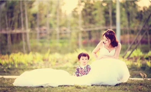 婚纱亲子照图片欣赏 拍摄亲子照主意事项