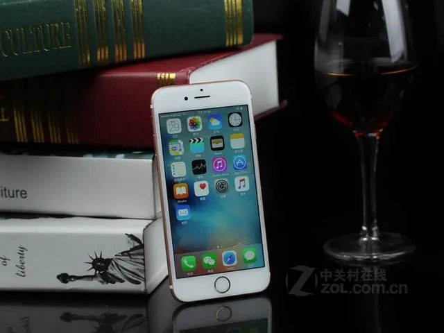 苹果6s 64G玫瑰金4680元 三网通4G网