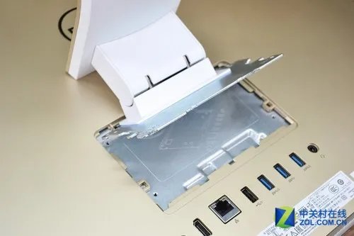 双硬盘双内存 戴尔灵越24-3477拆机图赏