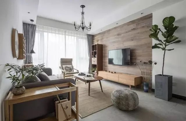 客厅和阳台窗帘如何装,看完才恍然大悟!