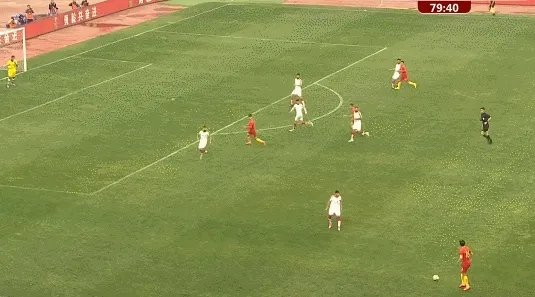 李帅、刘洋两位年轻的左边后卫,你更看好谁?