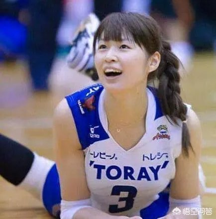 魏秋月和木村纱织，谁才是亚洲排坛的第一美女呢？你怎么看？