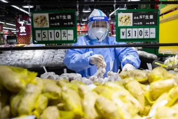 上海分阶段推进复商复市首日，烟火气正在回来，当地的情况如何？