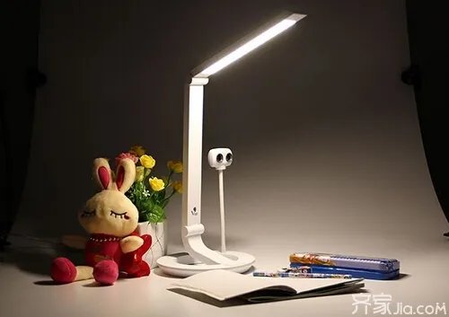 学生护眼灯什么牌子好 最新学生护眼灯十大品牌排名