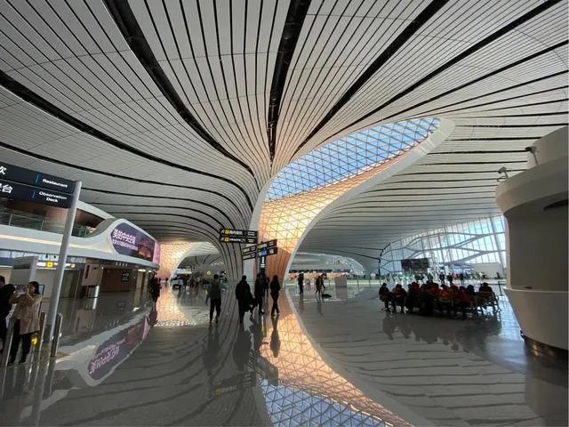 如何给外国友人安排三日游?