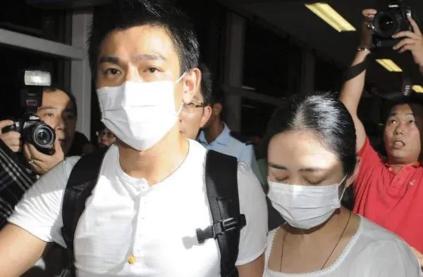 刘德华的妻子年轻时到底有多美？