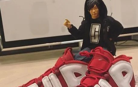 林俊杰是富二代吗?除了唱歌还有别的产业吗?