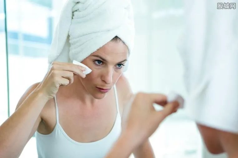 资生堂洗面奶专柜价 资生堂洗面奶好用吗