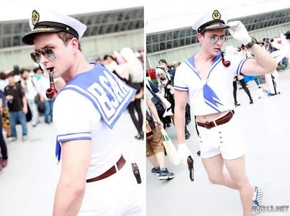 真人版拳皇特瑞！长相俊美 满身健壮肌肉简直太还原