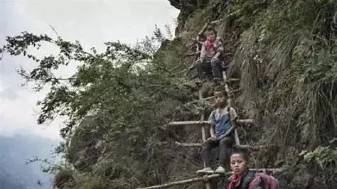 获6.3亿投资的大凉山“悬崖村”，如今改造的怎样了？