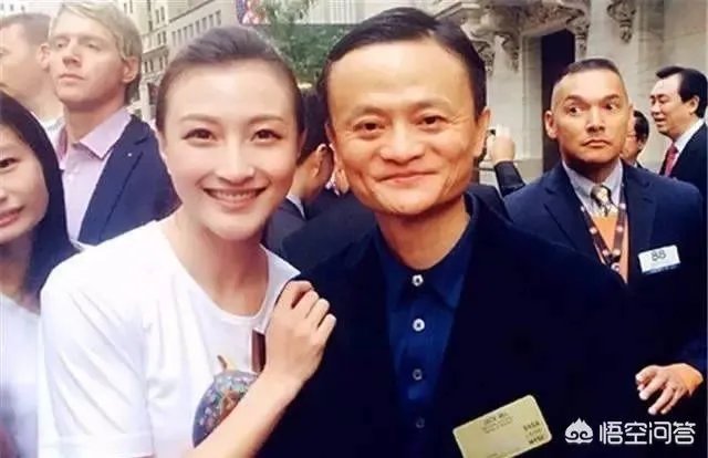 王健林专属女秘书待遇怎么样?