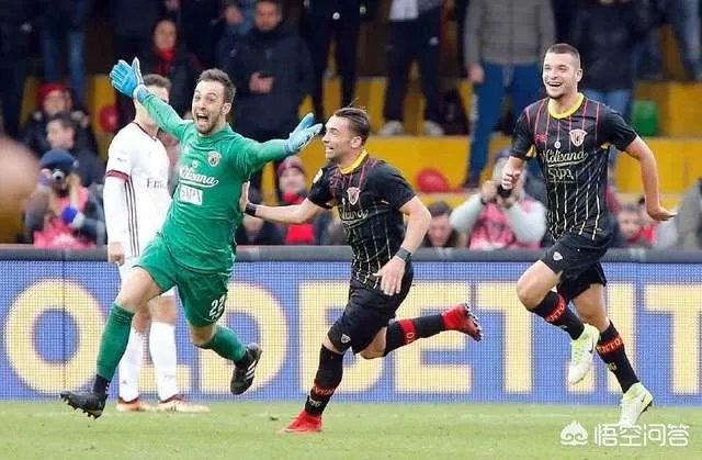 足球比赛历史上，有没有出现过门将破门的情况？