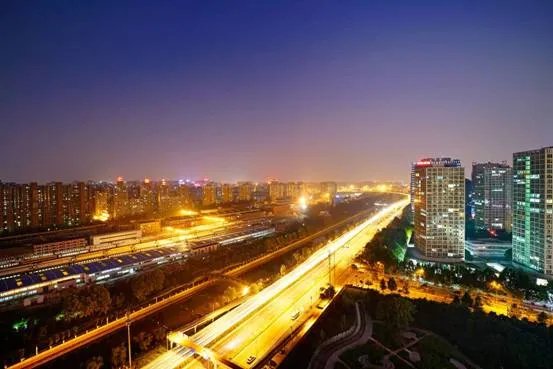 摄影名家谈索尼三剑客镜头之SEL1635Z(下)