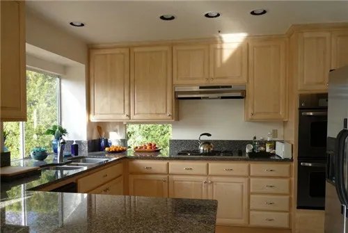 香槟色整体橱柜好看吗 香槟色整体橱柜效果图