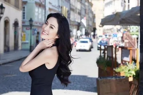 她永远是第一时间出来力挺王宝强，这位女演员是谁？