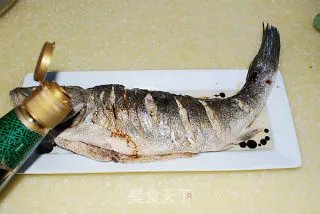 清蒸海鲈鱼