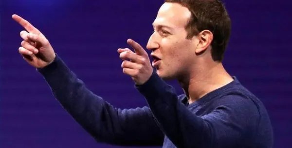 董事会为什么让扎克伯格辞职？