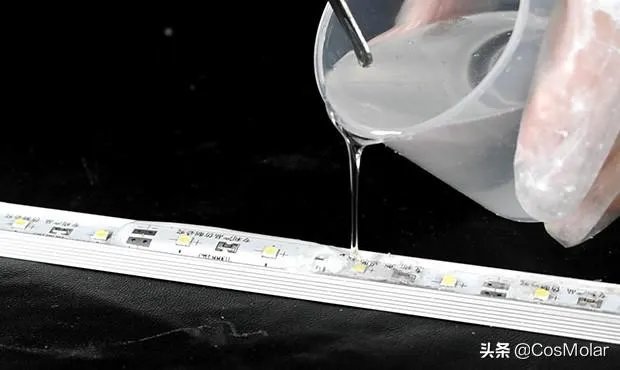 胶水性能强,可以用于航天行业吗?