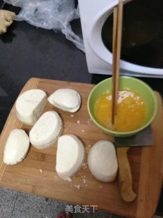 炸馒头片夹臭豆腐