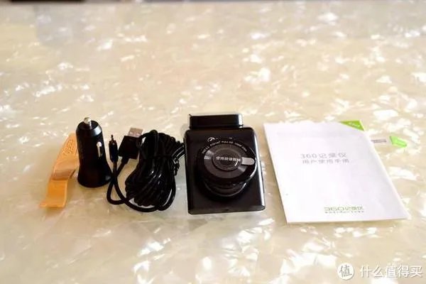 车载记录仪对比测评