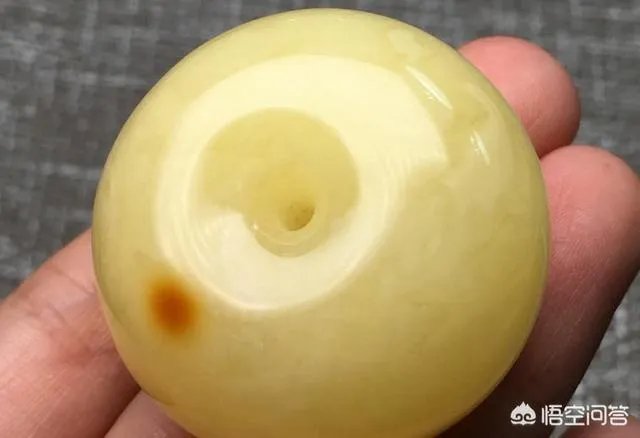 琥珀和蜜蜡真正的区别是什么？