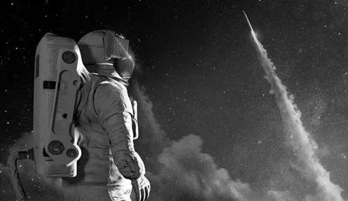 美2024年重返月球 说要削减NASA预算