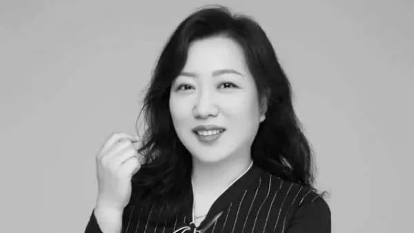 山东42岁抗疫女医生突发疾病逝世,她生前为了防疫工作做出了哪些努力?