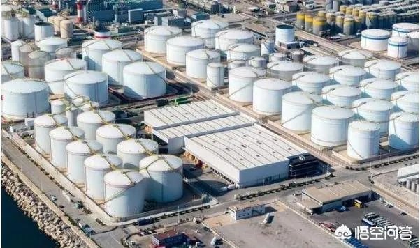 已经执政18年的普京，是否还给国民一个强大的俄罗斯了？如何评价现在的俄罗斯？