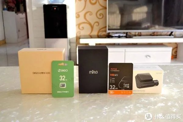 车载记录仪对比测评