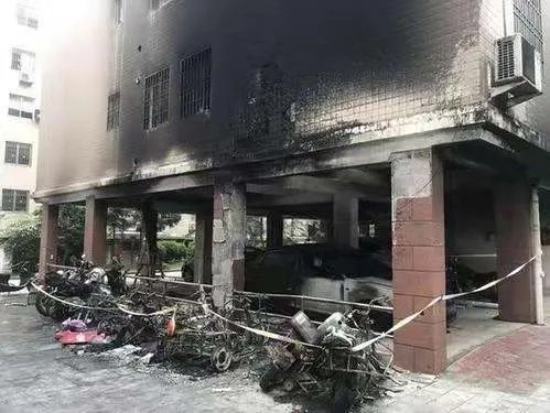 福建宁德一菜市场发生火灾，引发这起火灾事故的原因是什么？